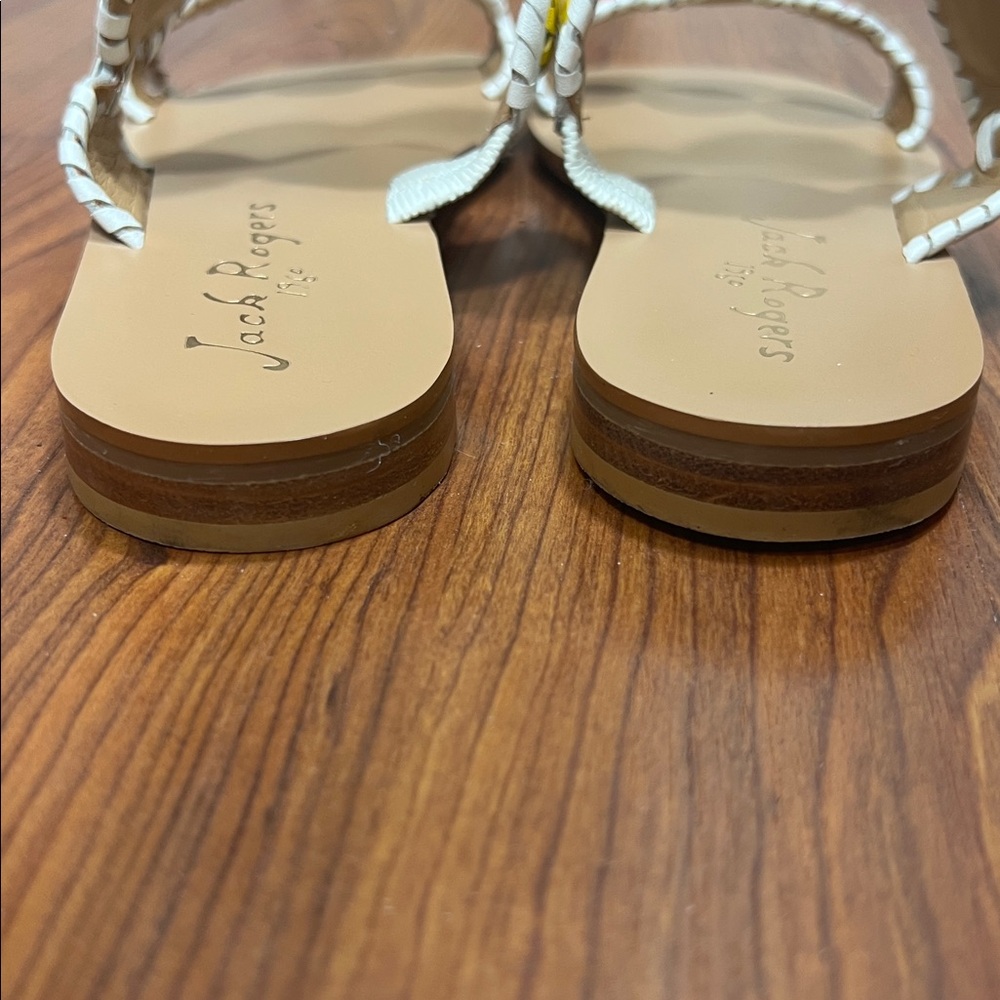 Jack Rogers Sz 8 M Lauren Sandals White w/ Multicolor Accents EUC - Picture 9 of 9